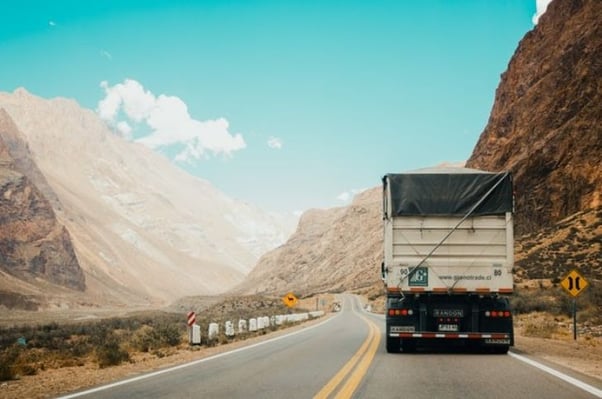 reducir costos de producción transporte terrestre